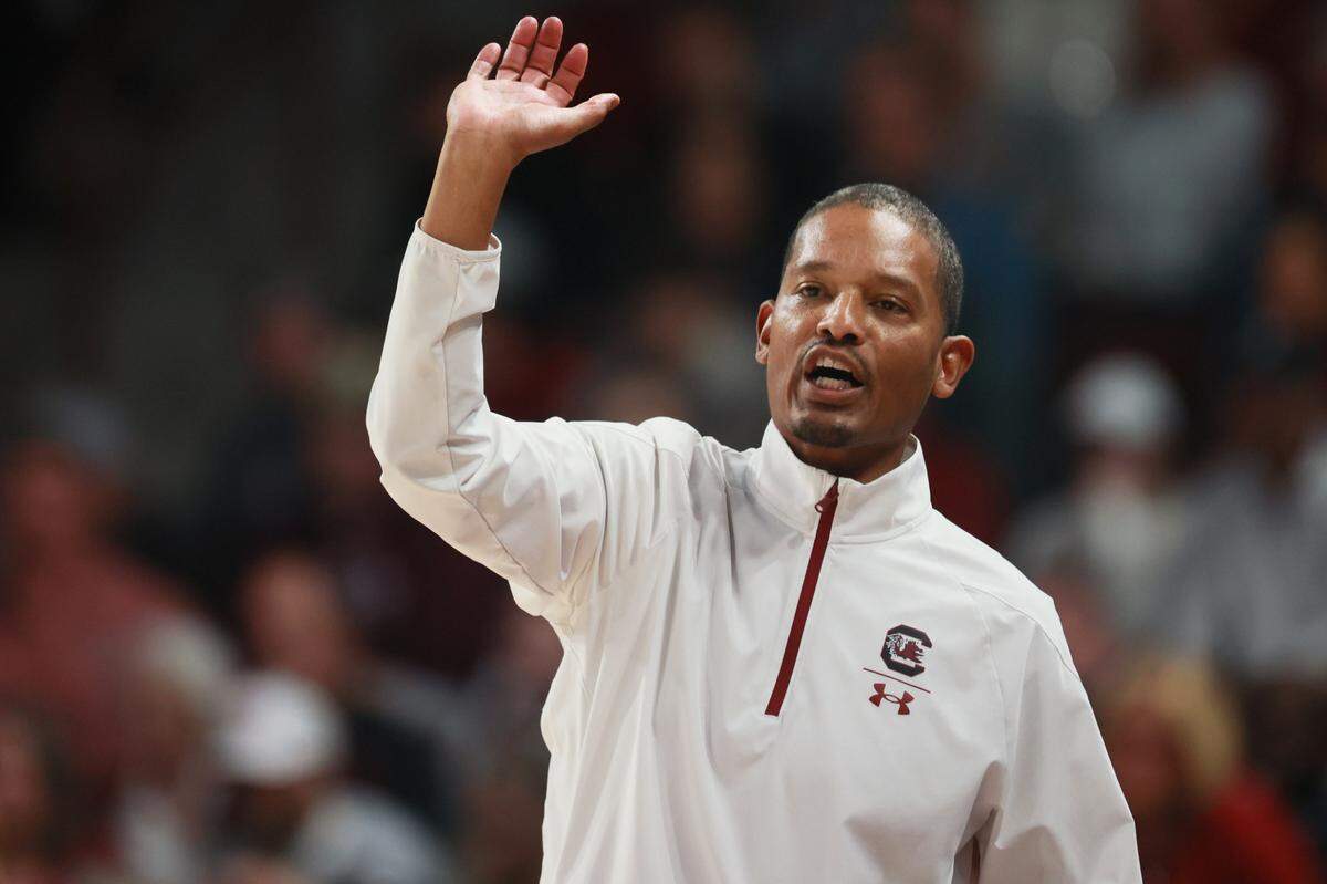 South Carolina head men’s basketball coach Lamont Paris speaks to his team as they play Clemson at Colonial Life Arena on Tuesday, December 17, 2024.