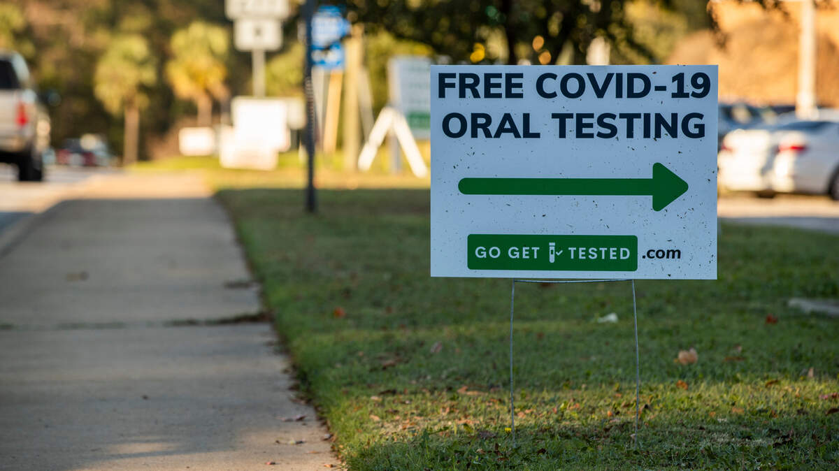 South Carolina reported over 8,500 COVID-19 cases and 70 coronavirus-related deaths on Jan. 28, as the omicron variant spreads. Nearly 53% of eligible residents are fully vaccinated.