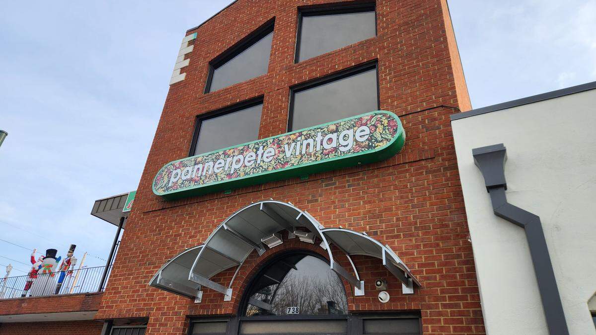 Pannerpete Vintage plans to close its storefront location at 738 Harden St. in Columbia, SC