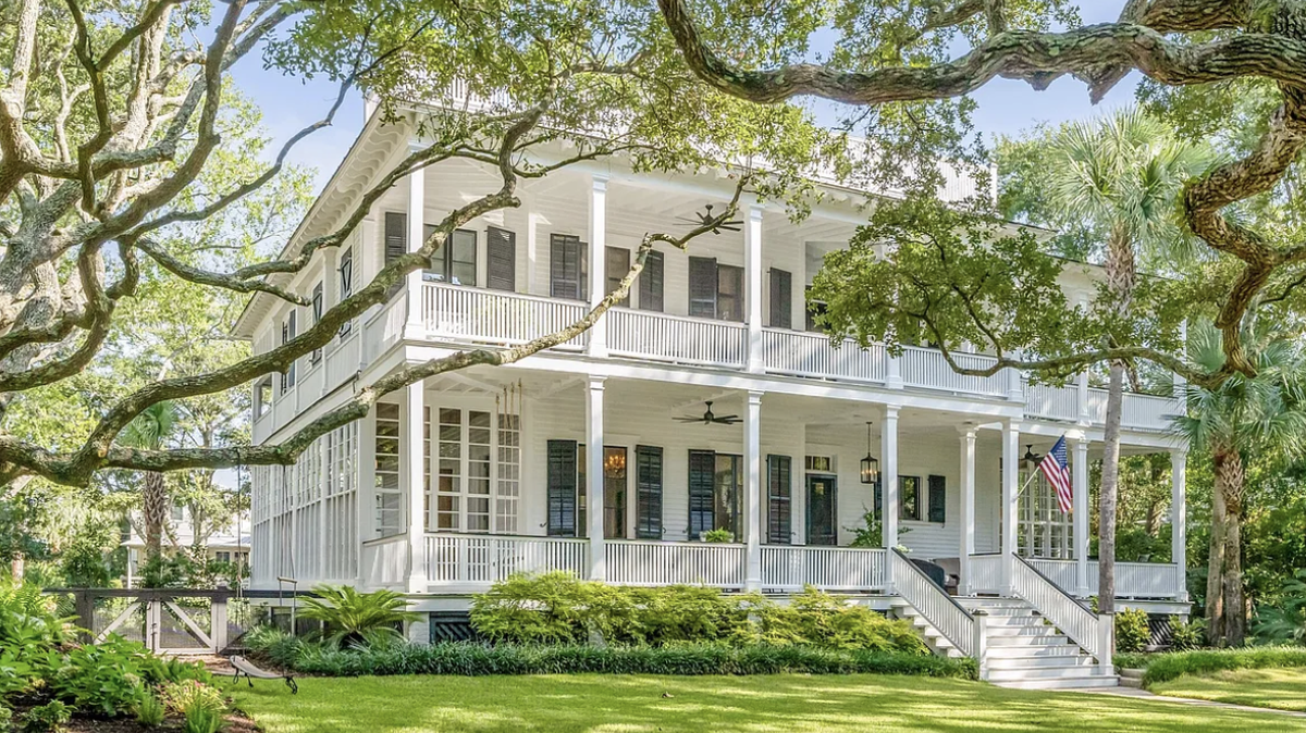 This Sullivan’s Island home was built in 1900 by the Army Corps of Engineers and recently remodeled.