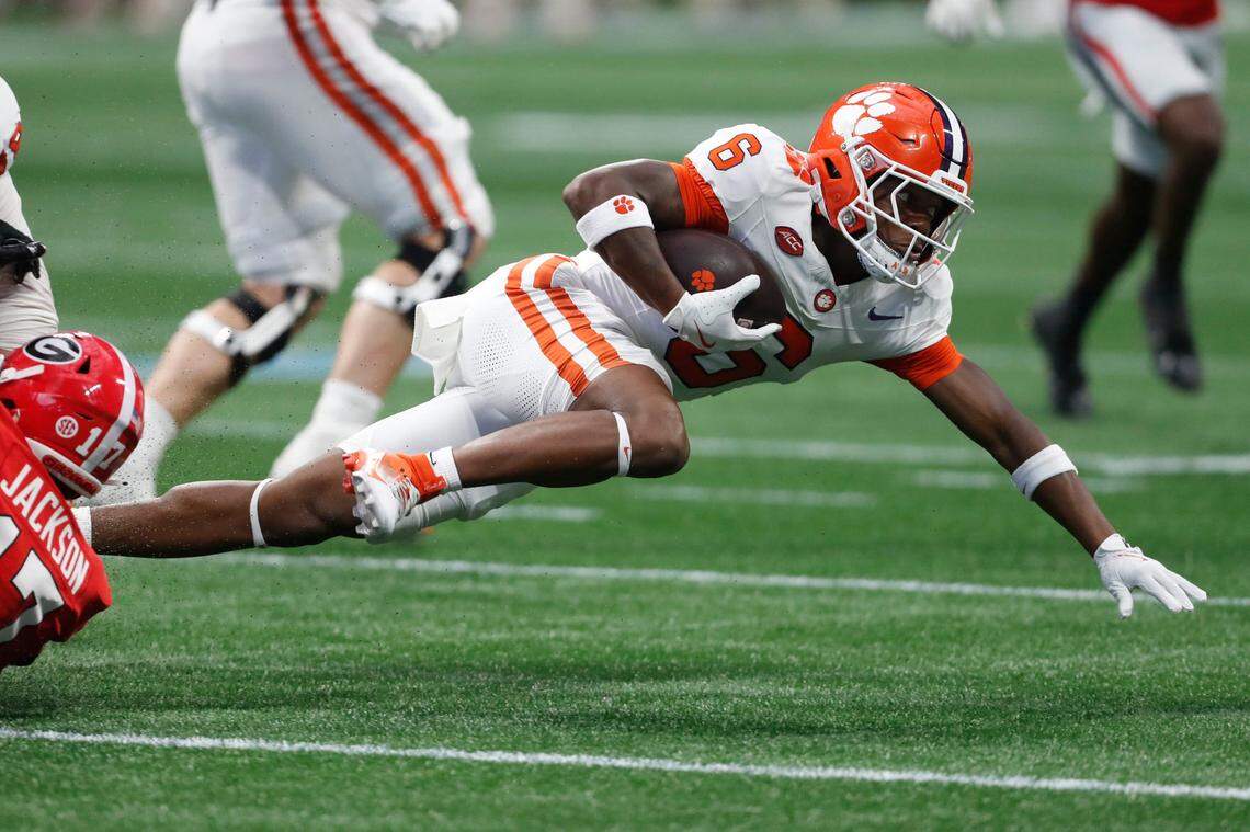 Clemson wide receiver Tyler Brown (6) moves the ball during the second half of the NCAA Aflac Kickoff Game against Georgia in Atlanta, on Saturday, Aug. 31, 2024.