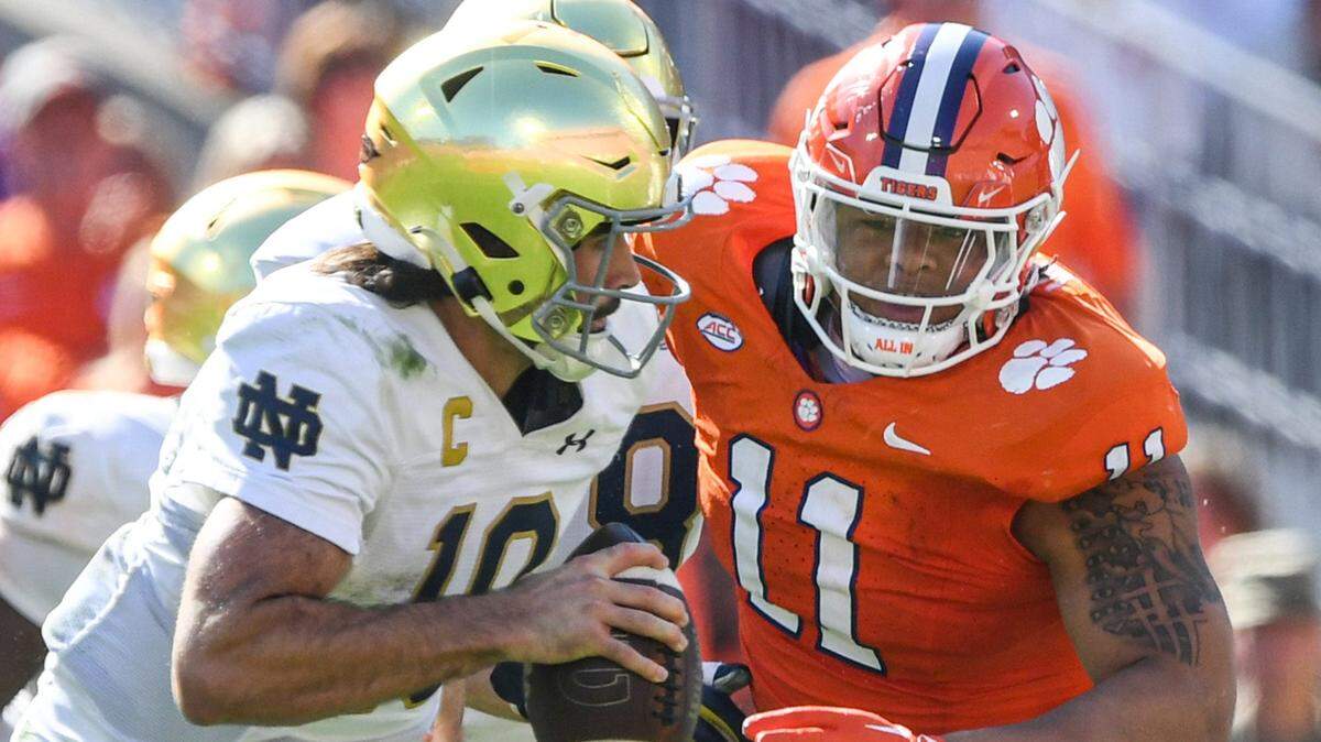 The Clemson Tigers and Notre Dame Fighting Irish football teams will play 12 games on their schedules starting with the 2027 college season.