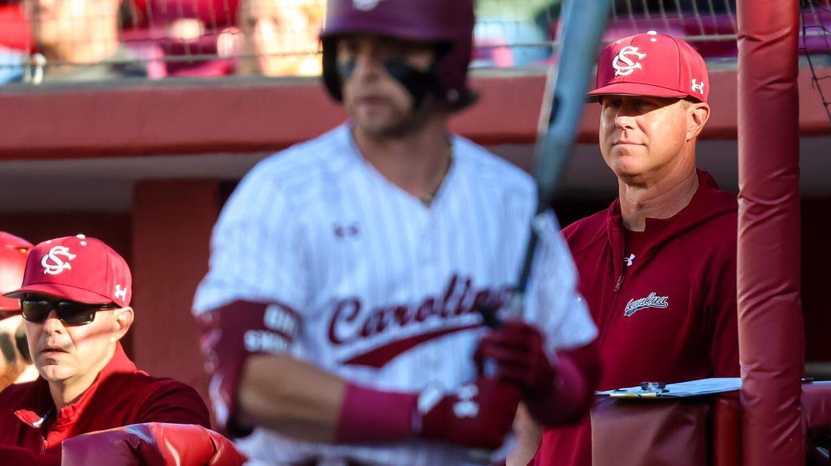 South Carolina Gamecocks head coach Mark Kingston directs his team during the game between the South Carolina Gamecocks and Belmont Bruins at Founders Park in Columbia, SC, Feb. 23, 2024.