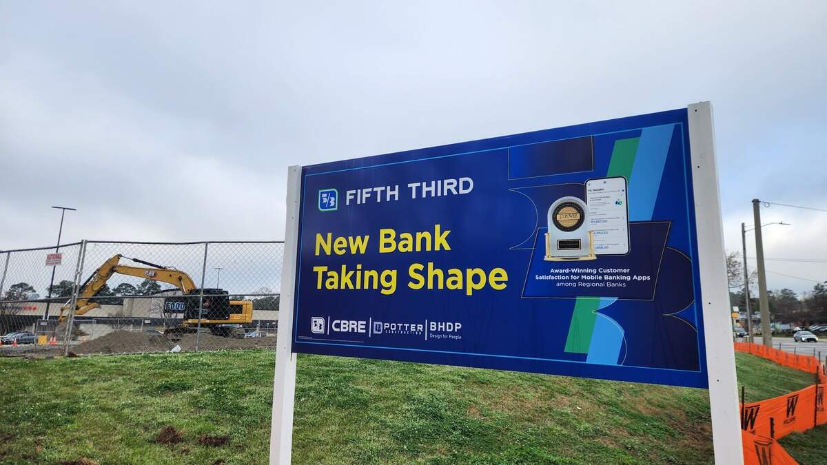 A Fifth Third Bank location is under construction in the 4400 block of Devine Street in Columbia, SC.