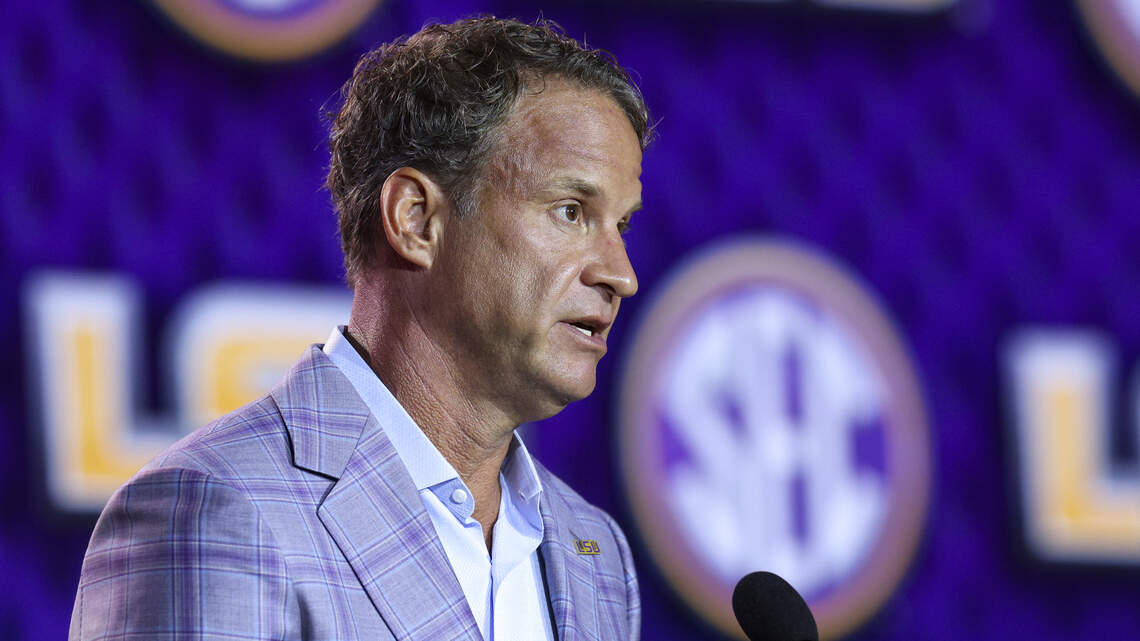 First look: Top storylines, bettings odds for Clemson vs. LSU football game