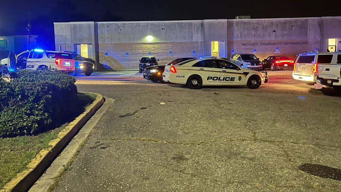 Columbia police respond to a disturbance at the South Carolina Department of Social Services building.