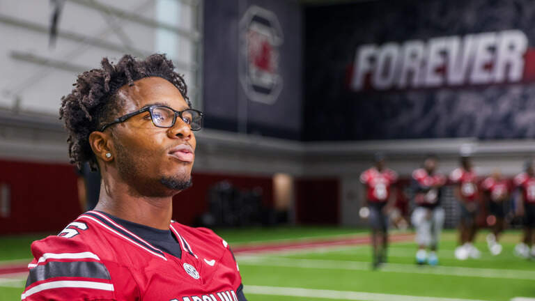 No classes? The internet can’t get enough of LaNorris Sellers’ fall schedule