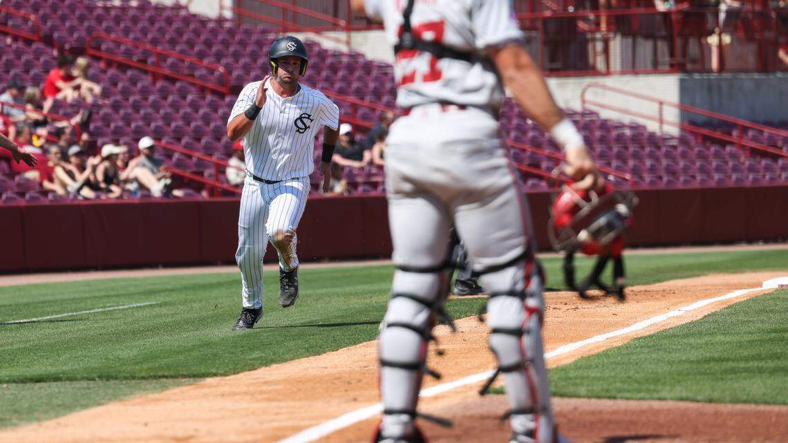 South Carolina baseball swept by No. 7 Georgia after late rally. 3 key takeaways