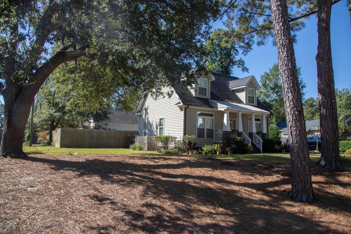 Readers of The State newspaper told us which lawns they think are the best around Columbia, South Carolina. This lawn in the north Columbia neighborhood was photographed on Friday, October 7, 2022.