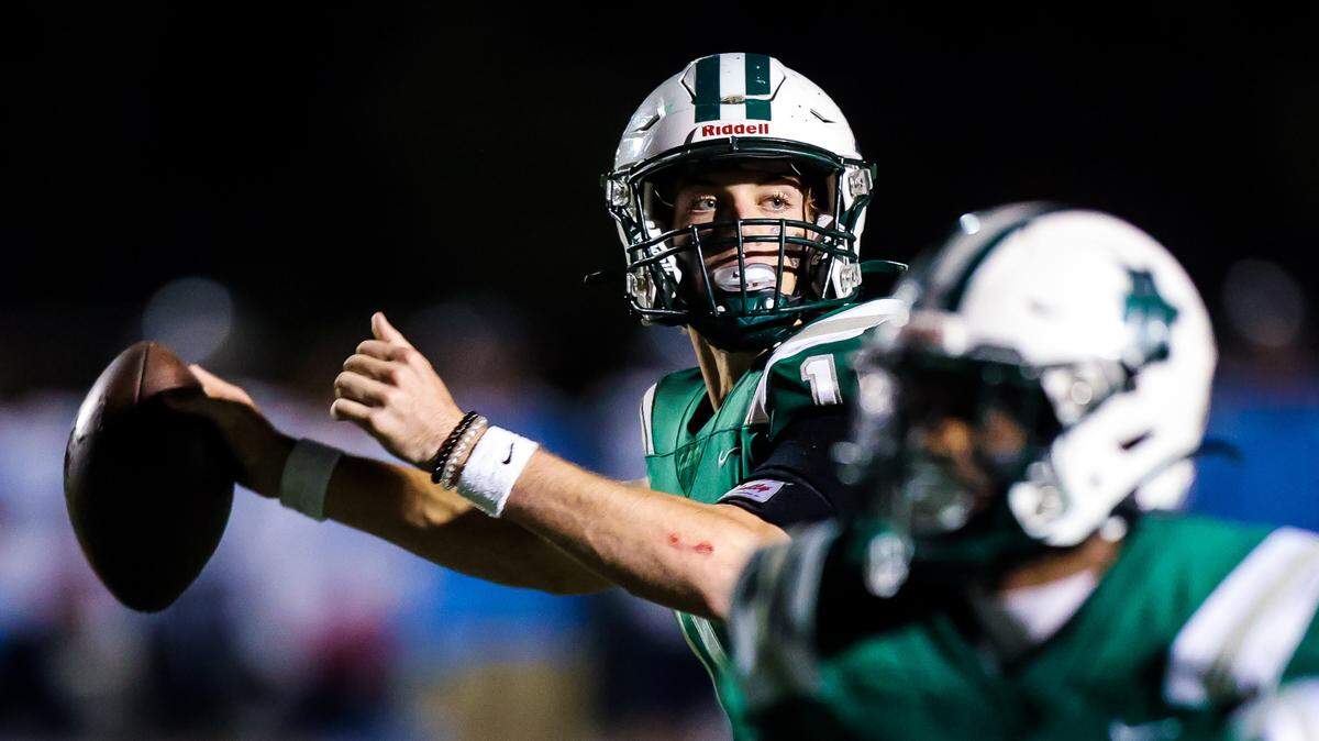 Dutch Fork Silver Foxes quarterback Aliam Appler