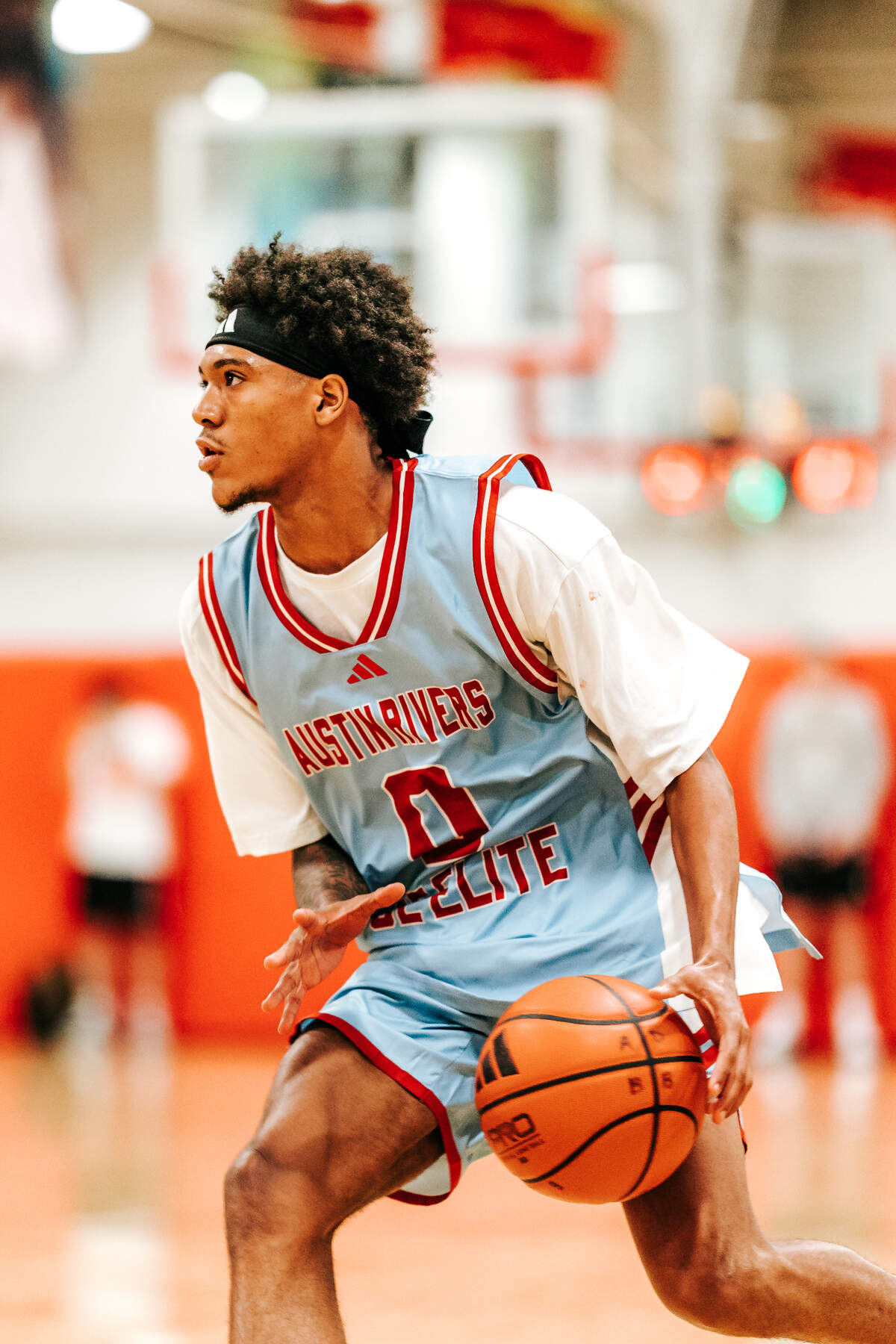 South Carolina is in the mix for Class of 2027 basketball prospect Martay Barnes.