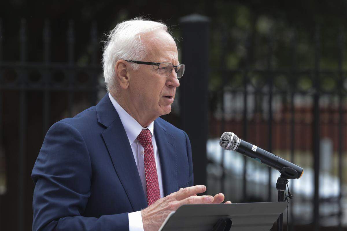 Judge Joseph Anderson, senior U.S. District judge for the district of South Carolina, delivers the Lawyers Oath on Friday, May 1, 2026.