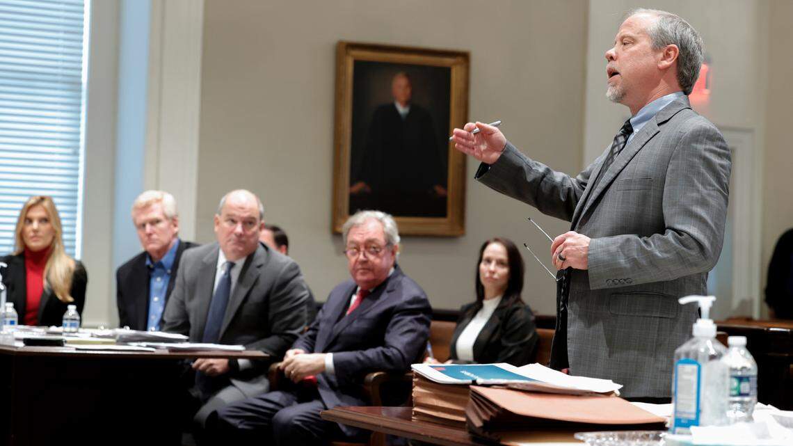 Murdaugh prosecutors should be barred from using financial motive, defense attorneys say