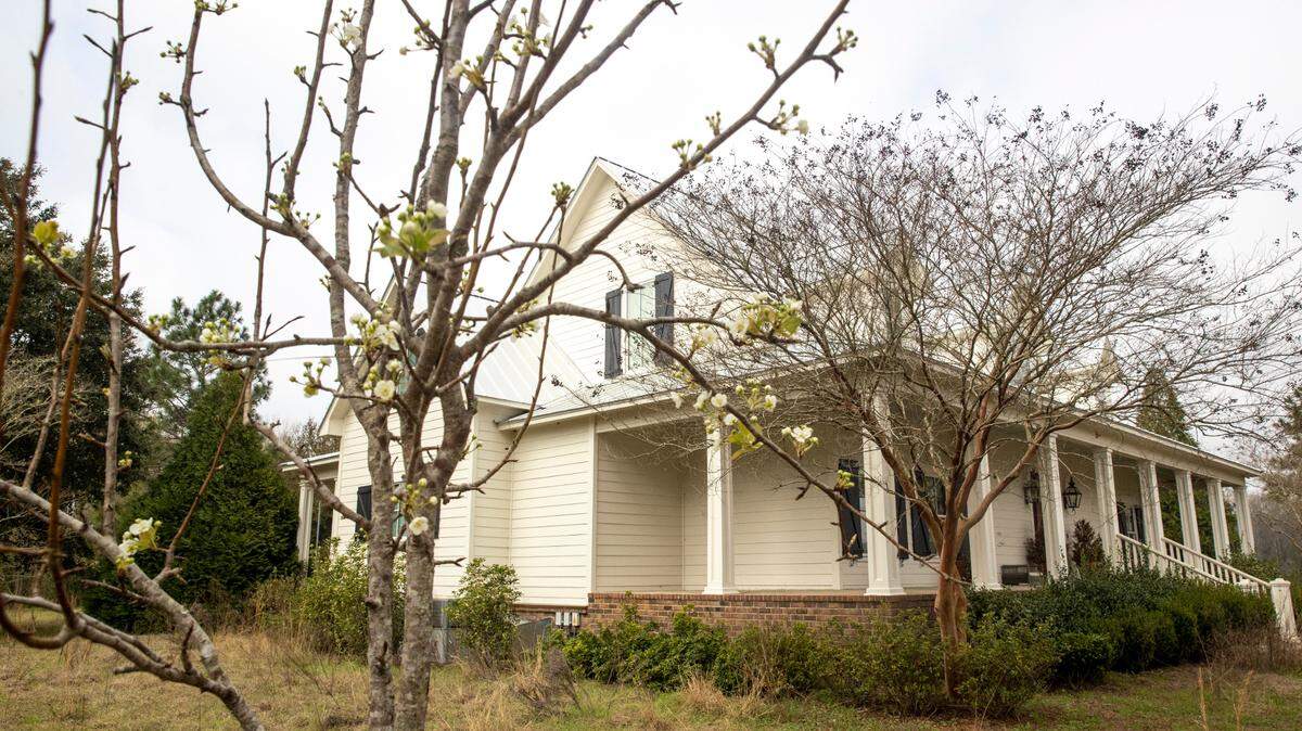 The side of the house at the Murdaugh Moselle property on Wednesday, March 1, 2023 in Islandton. Andrew J. Whitaker/The Post and Courier/Pool