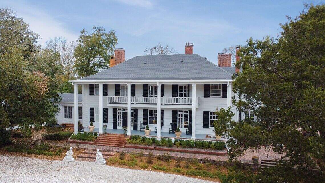 This luxurious, million-dollar, historic SC estate is set for auction soon. Have a look