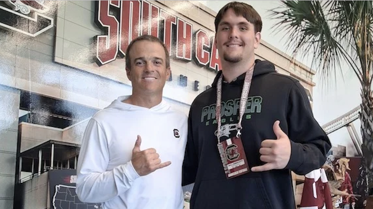 South Carolina head coach Shane Beamer with OL Will Endicott, who committed to USC on April 27.