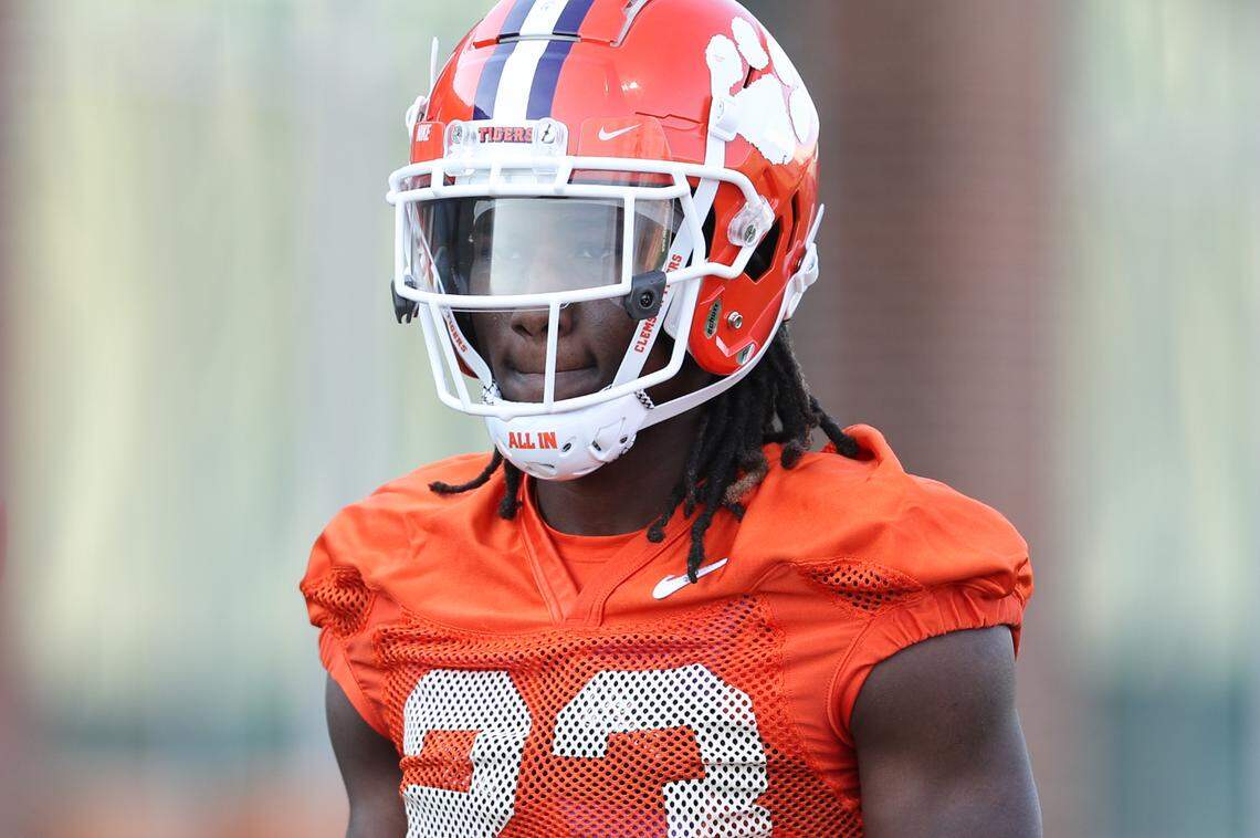 Clemson football’s Toriano Pride at spring practice March 2, 2022.