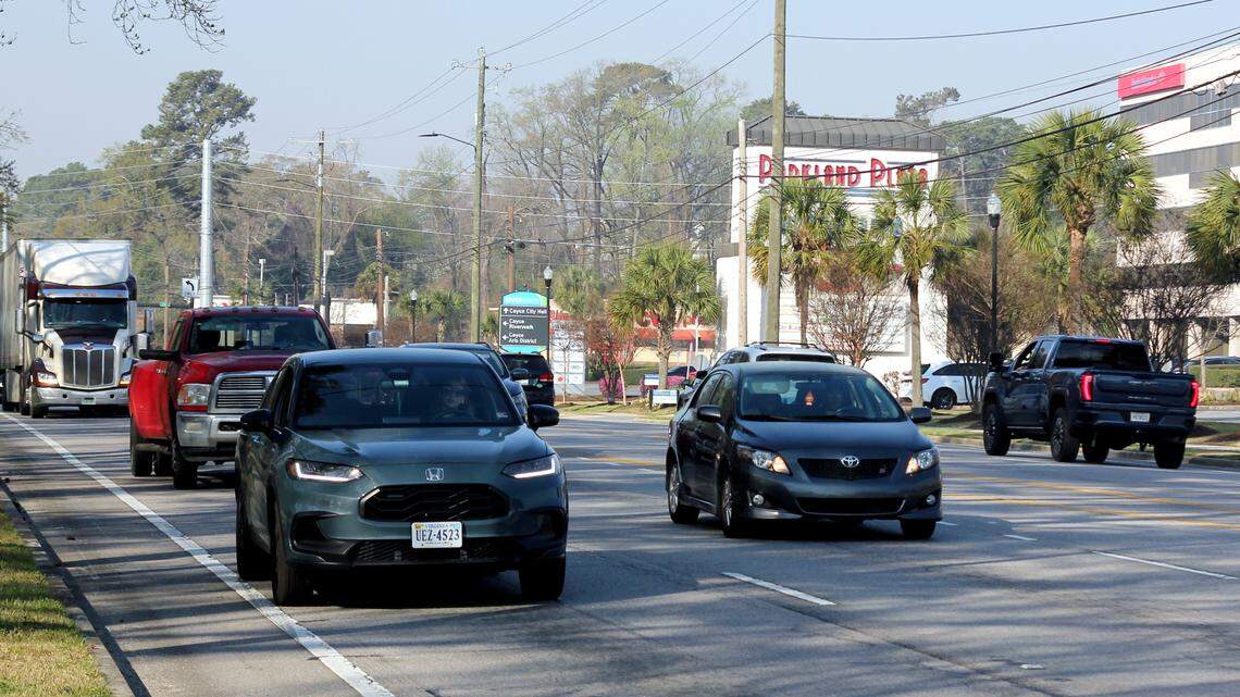 After Lexington County canceled an agreement in place for more than four decades to maintain roads in its cities and towns, debate has ignited over who should control the county’s road funds.