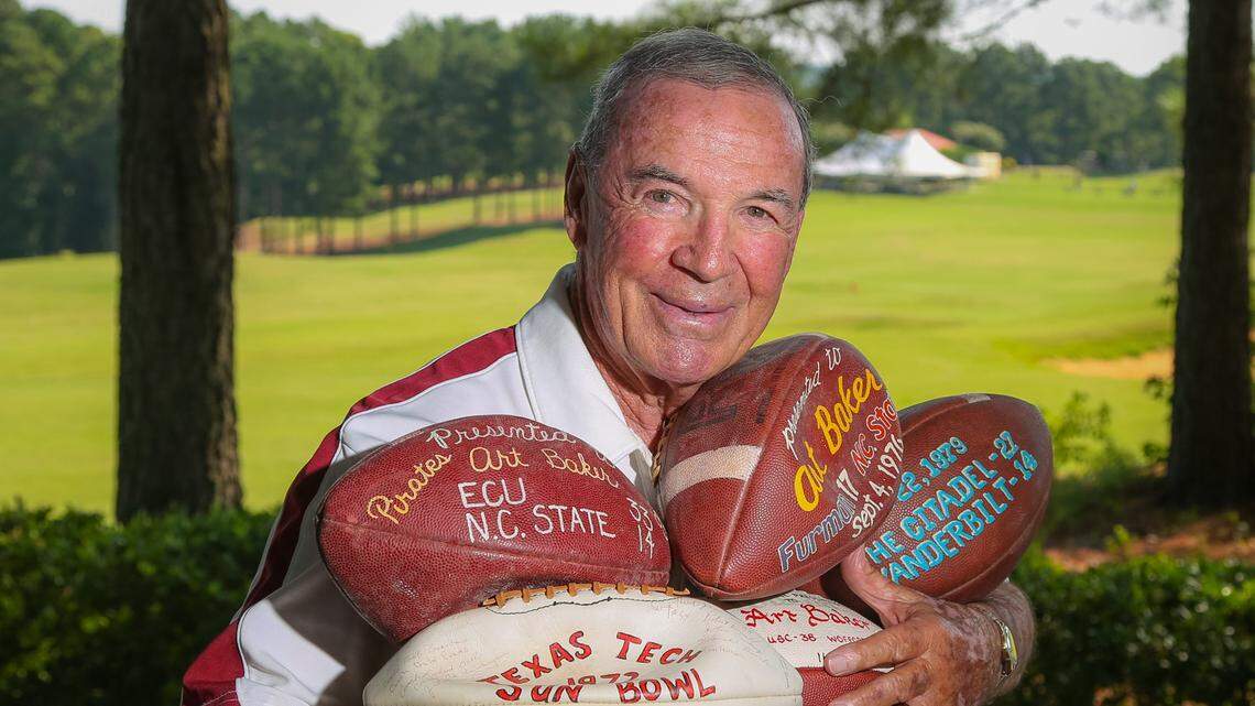 Longtime SC coach Art Baker has died. State’s athletic community mourns his passing