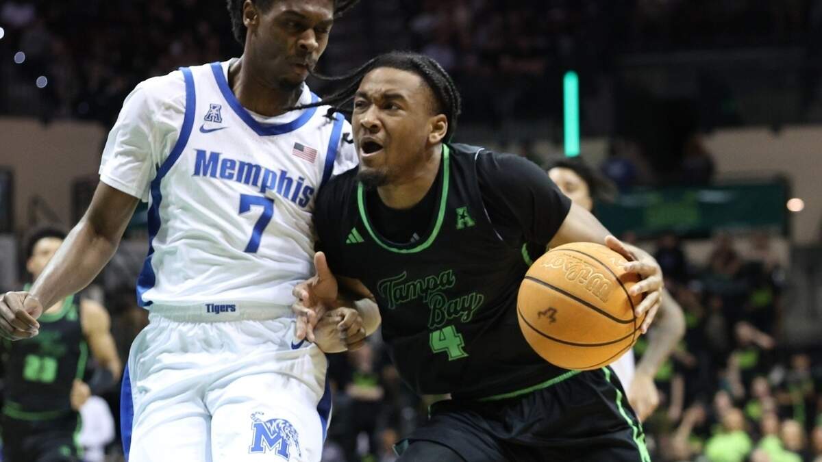 South Florida Bulls guard Kobe Knox (4)