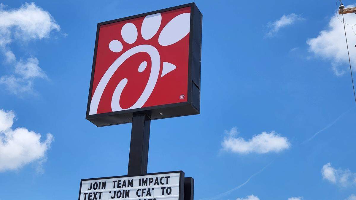 Chick-fil-A is moving from 2600 Decker Blvd. to 7515 Two Notch Road in Columbia. It has set August 4 as an opening date.