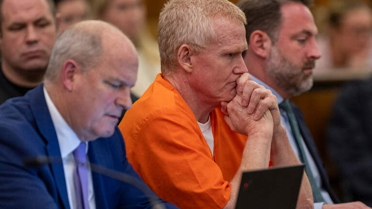 Murdaugh wants retrial in SC county far away from first trial; requests DNA test