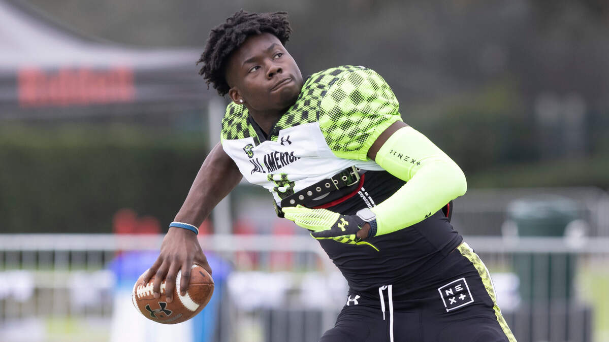 Nyckoles Harbor (8), who is playing in the 2023 Under Armour Next All-America Football Game, practices at the ESPN Wild World of Sports in Kissimmee, FL on Sunday, Jan. 1, 2023.