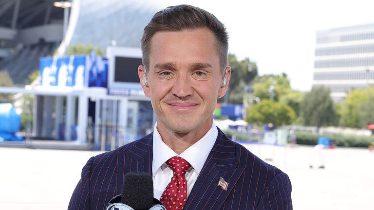 He played soccer at Clemson. Now he calls the World Cup’s biggest games on TV