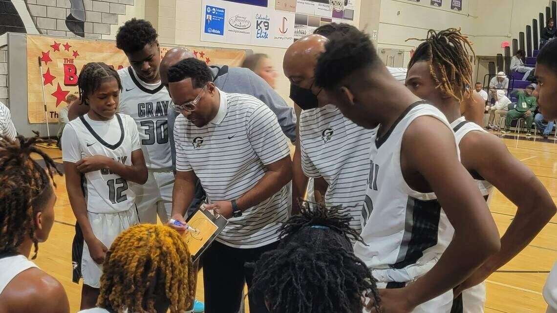 The Bash basketball showcase kicks off, plus a look at Thursday’s other area scores
