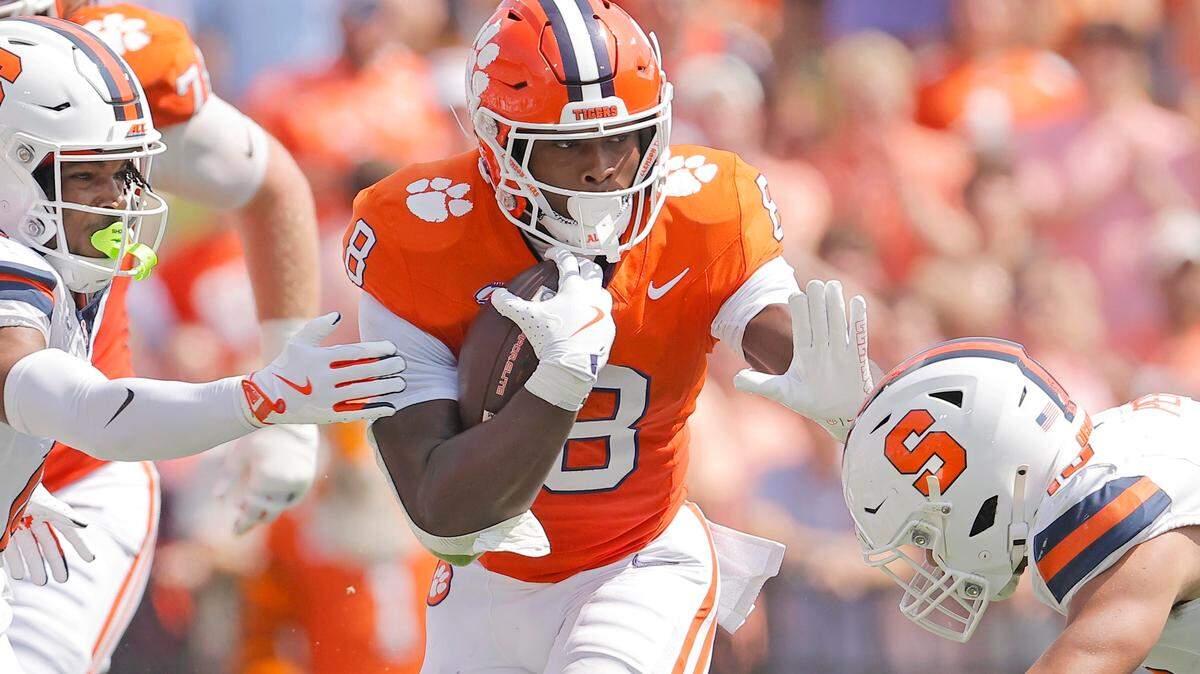 Clemson running back Adam Randall (8) runs against Syracuse during first-half action in Clemson, S.C on Saturday, Sept. 20, 2025.