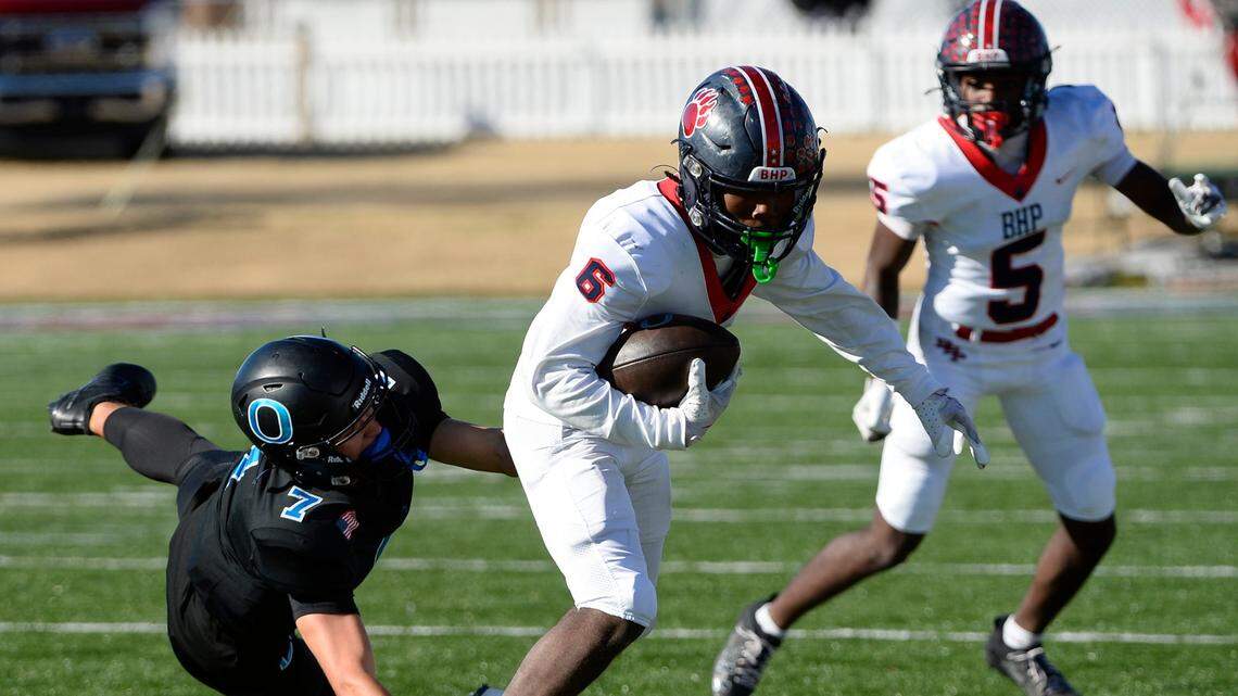 Three new teams occupy No. 1 spots in latest SC high school football poll