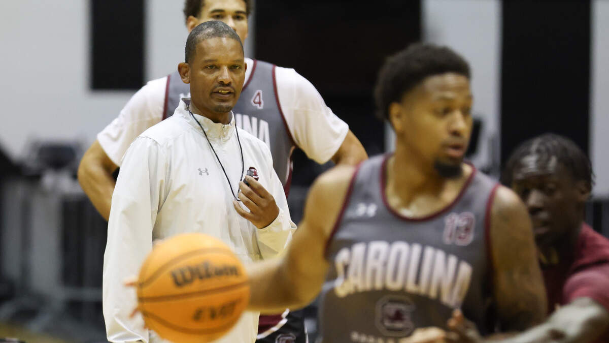 Gamecock head coach Lamont Paris watch during practice at Carolina Coliseum in Columbia on Wednesday, August 2, 2023.