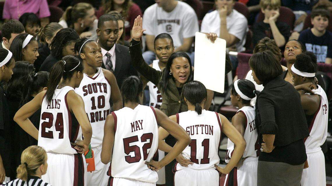 From Dec. 28, 2008: Coach Dawn Staley leads a timeout during the Gamecocks’ home game against No. 1 Connecticut in Columbia’s Colonial Life Arena.