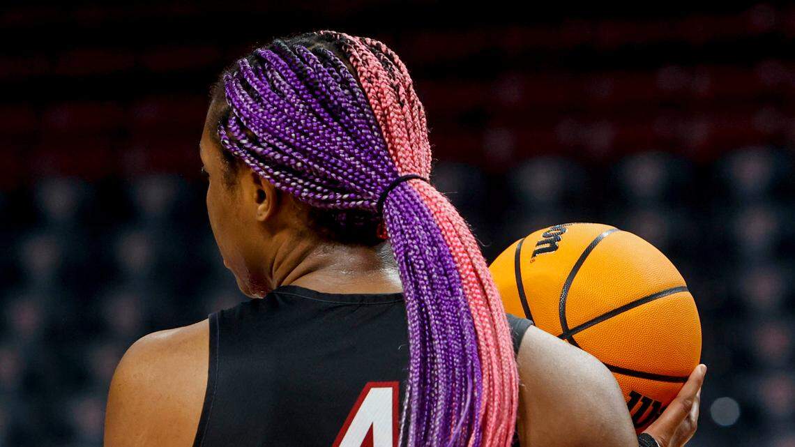 South Carolina’s Aliyah Boston (4) is seen during practice with purple and pink braids on Thursday, March 17, 2022 in the Colonial Life Arena. The Gamecocks will face Howard in the regional tournament.