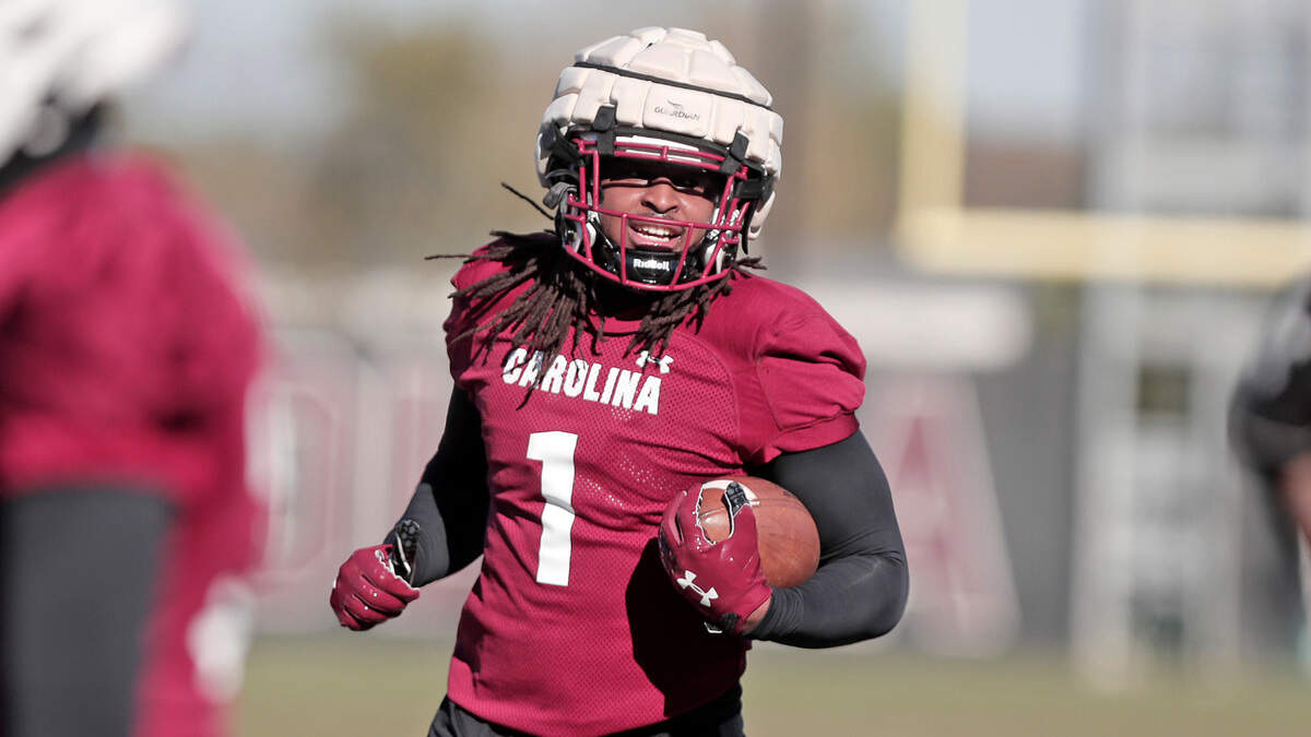 South Carolina’s Trey Knox during 2023 spring practice.