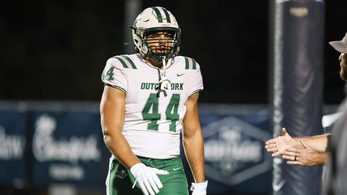 In-state defensive end commits to Clemson Tigers football