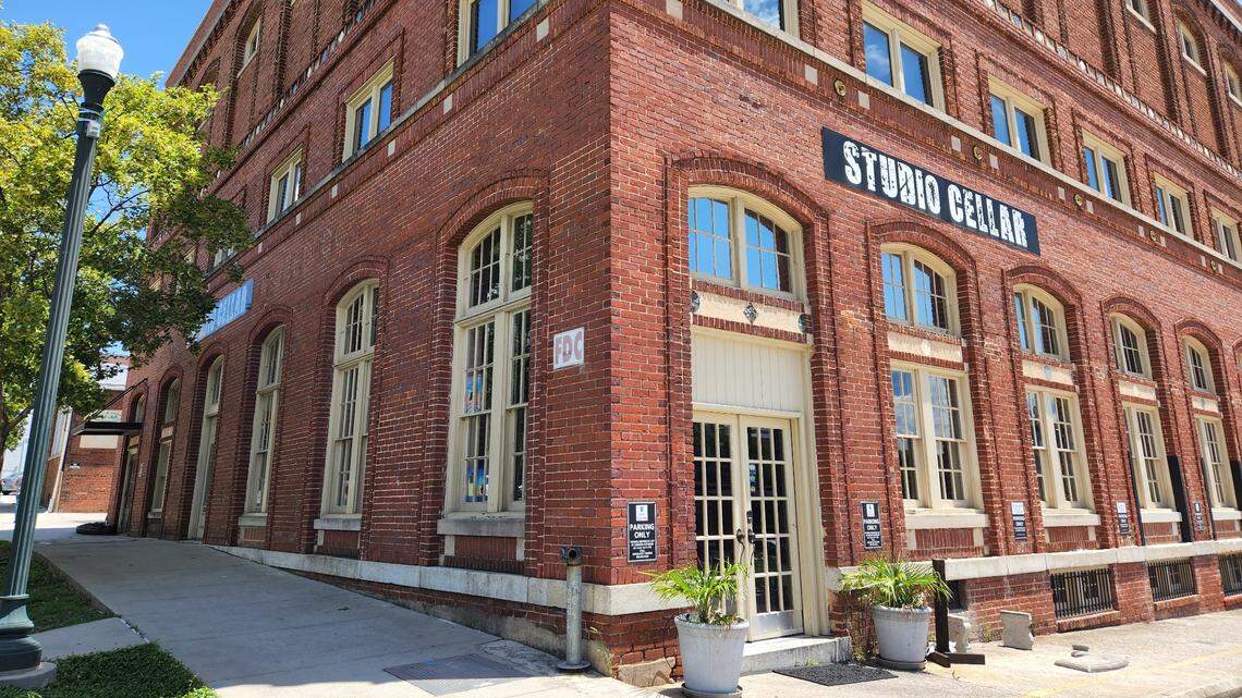 A farmers market business is planning to occupy the ground floor at 912 Lady St. in the Vista, with a possible opening this fall.