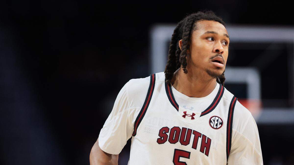 South Carolina's Meechie Johnson (5) plays Kentucky at Colonial Life Arena on Tuesday, February 24, 2026.