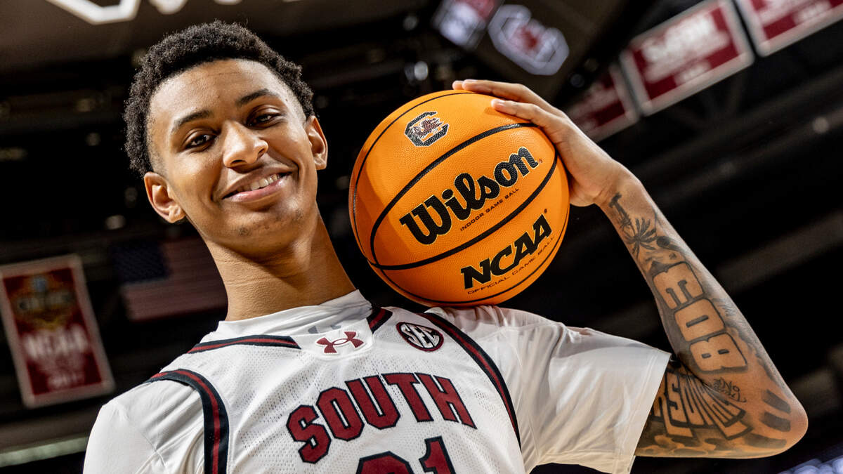 Former Gamecocks Arden Conyers will transfer to Charlotte.