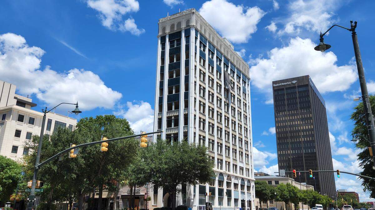 Plans are being eyed to turn the tower at 1200 Main St. in downtown Columbia into a new hotel