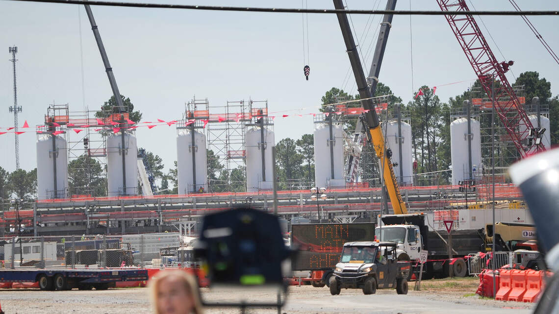 SC utility regulators side with data center, won’t require approval for gas plant