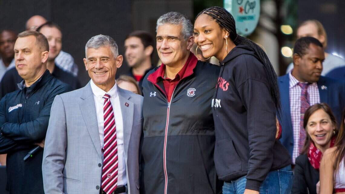 South Carolina-North Alabama basketball: Story behind series | The State