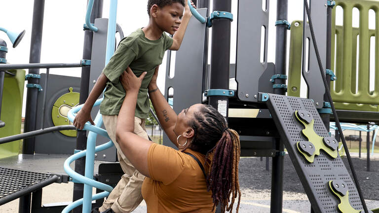 ‘Every year it’s an issue.’ Nonverbal SC student goes without usable device, mother says