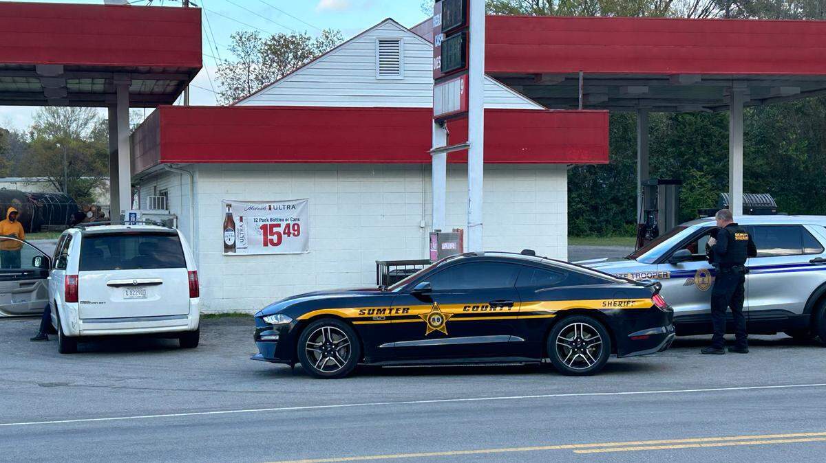 Sumter police arrested a man on multiple charges after a chase.