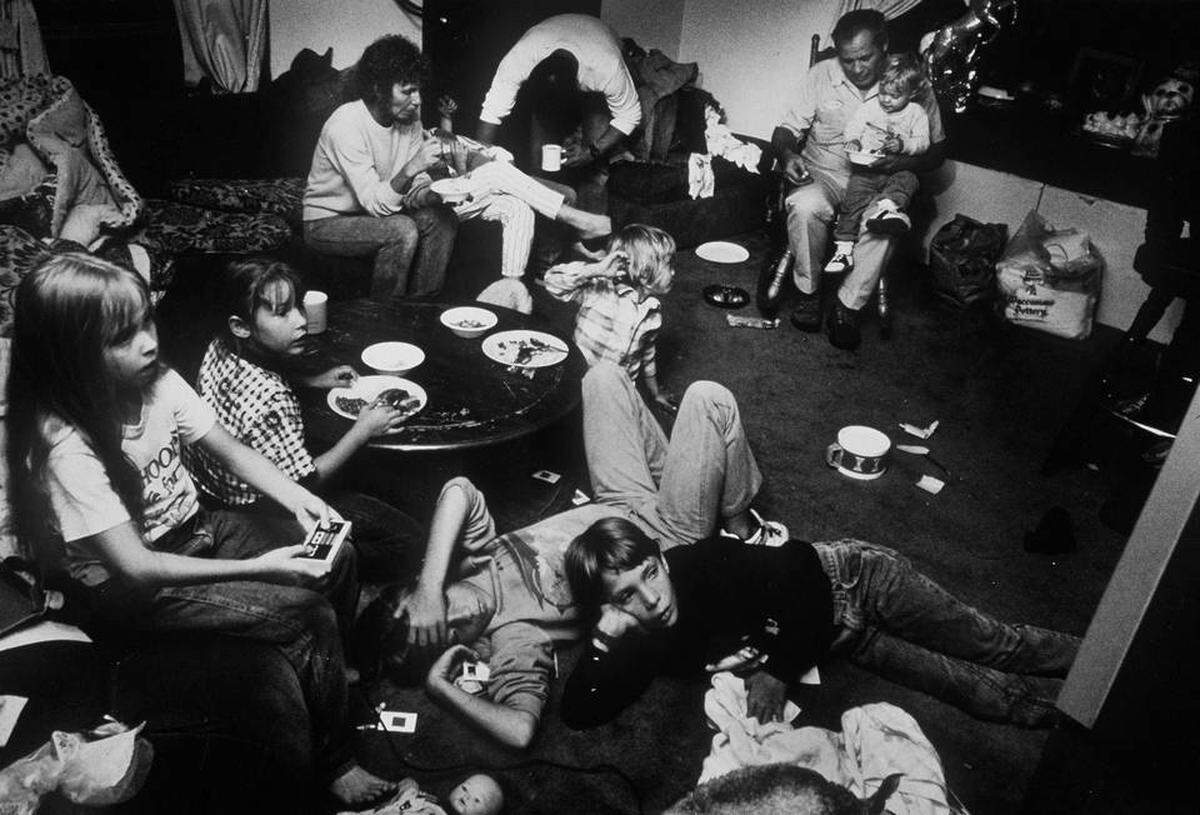 A group of 16 guests gathered at the McClellanville home of Myrthis and Gerald Thibodeau after Hugo destroyed their homes.