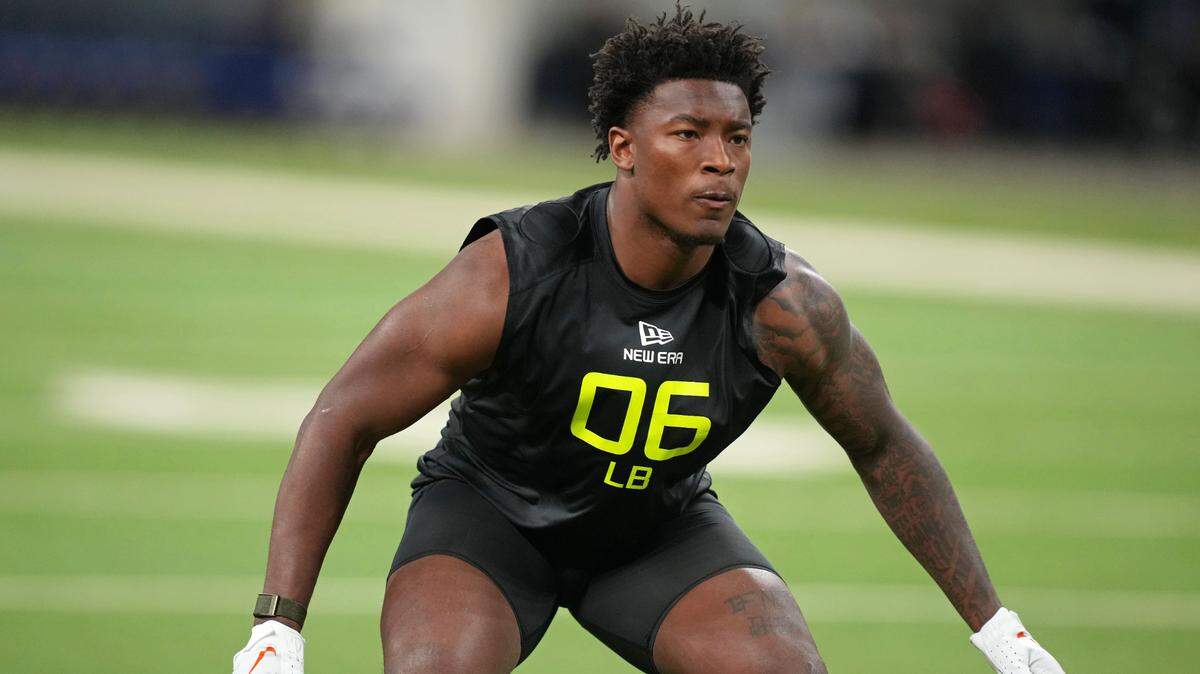 Clemson linebacker Barrett Carter at the 2025 NFL Combine