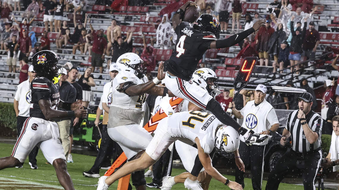 Rain! Gain! Swain! South Carolina runs past Towson to reach 2-0 mark before SEC play