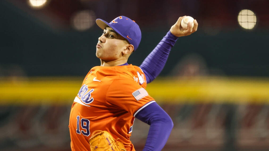 Clemson baseball’s top pitcher coming back to Tigers instead of going to MLB