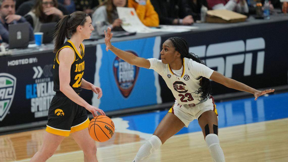 Dawn Staley shouts out Iowa’s Caitlin Clark: ‘She carried a heavy load for our sport’