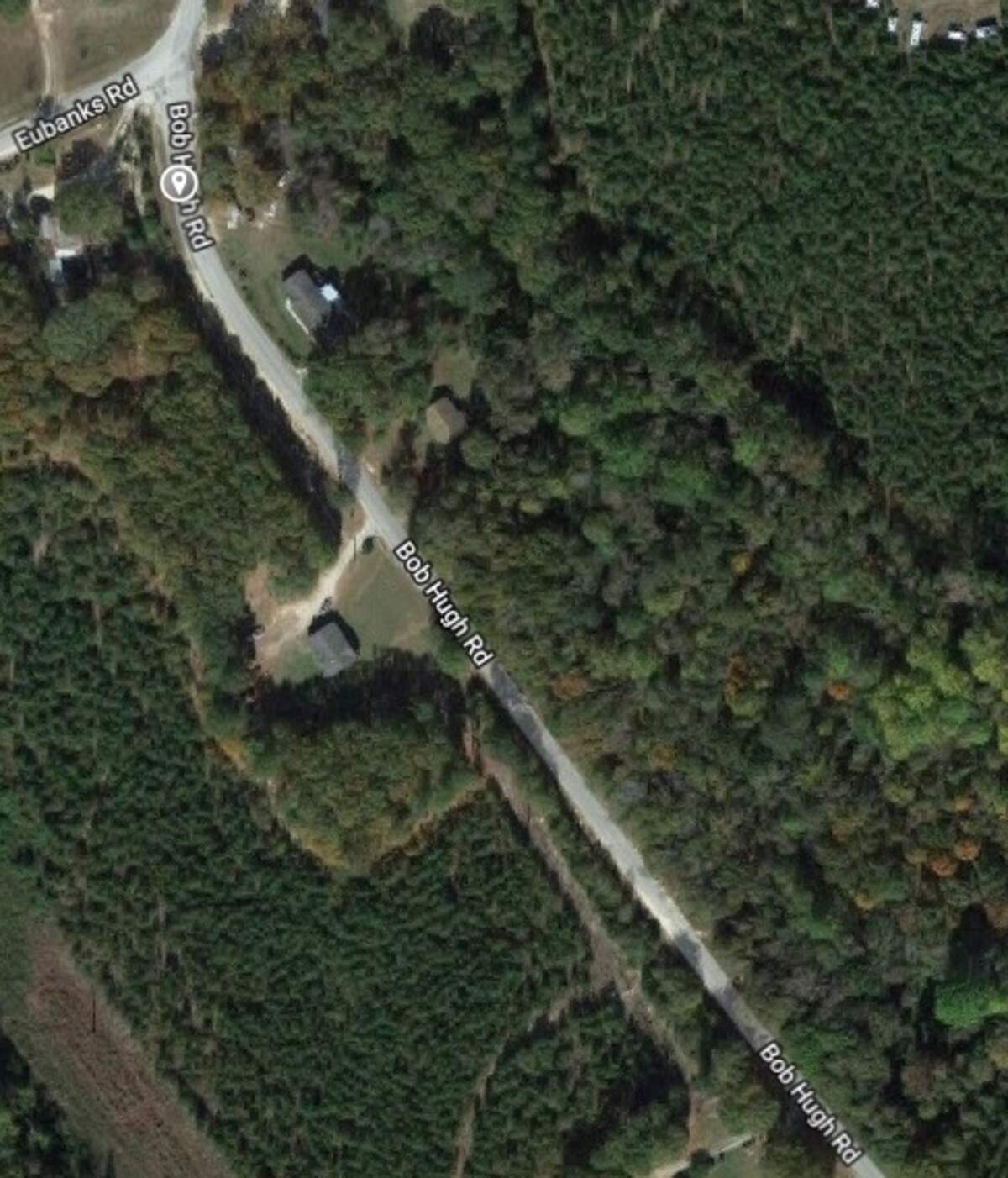 Two teenagers found Tykendrick Jamail Williamson behind a cinder block building on Bob Hugh Rd in Kershaw County.